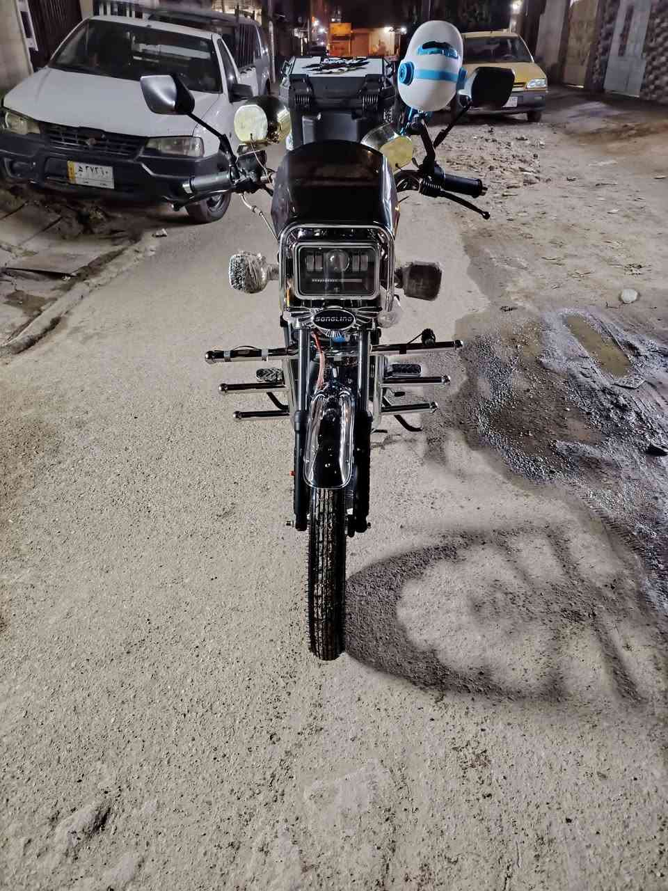 بسم الله الرحمن الرحيم
السلام عليكم دراجه إيراني سونك
موديل 2026 دراجه ماشاءالله كفاله من زلغ
دراجه اني نزلتها بيدي وعله ايد وحده مال جناي اخذتها عله كد دوامي دراجه فول مواصفات بصمه تشغيل عن بعد وبصمه تشغيل يدوي مكينه سوده cbf ضاغطه وزنجيل يعني انسى شي اسمه رجه أوراق اصولي مو كلكك يعني تروح ترقم كبل و ايدها 1200 وبيها مجال بسيط كلش يعني حك جيتك وضيافتك مكاني الراشديه مال الحسينيه وهاذا رقمي ***********
