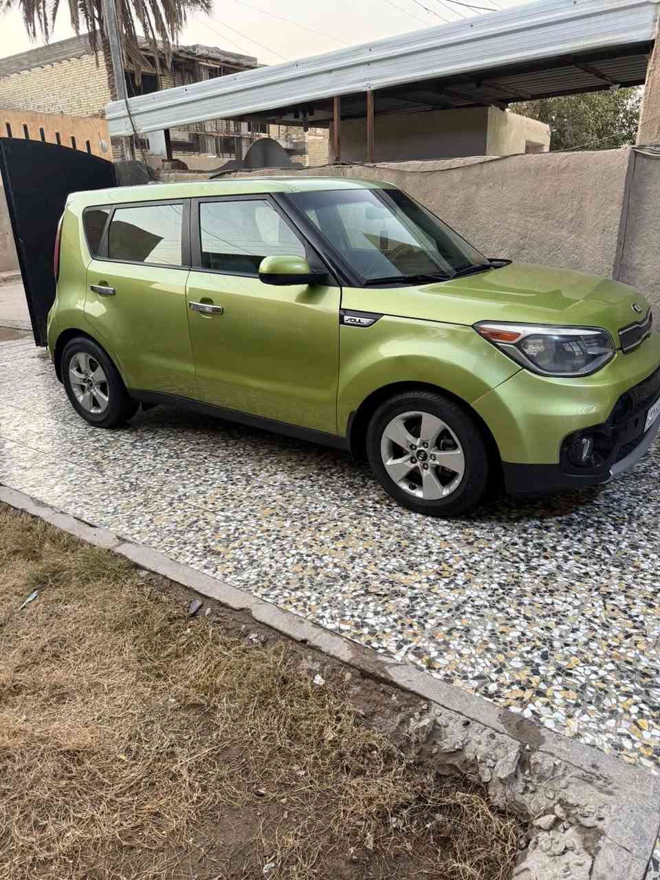 كيا صول 2017 مكينه كير تبريد مكفول رقم بغداد دولي باسمي ‘مكفوله من اي ضرر داخلي سونار مرفق بالمنشور سياره نظيفه جدا ماشيه 73ميل السعر 105 $ ***********
