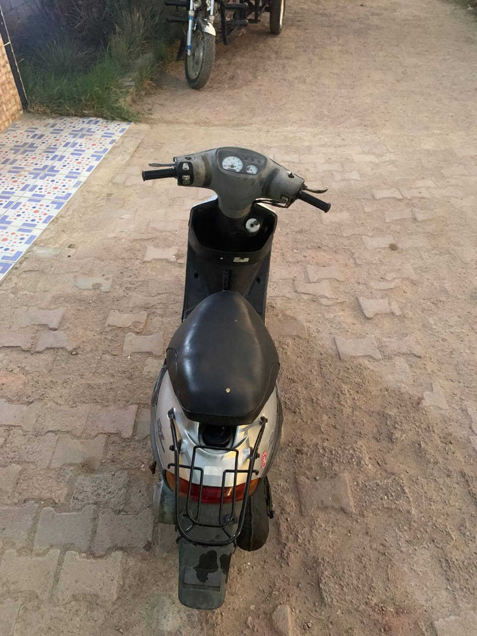 شغاله خير من الله خرسه المكان بني منصور المدينه الصادق مستعجل علا بيعه نكره سلف ما ناقصه ولا برقي ولا مفتوحه وشغاله من الطول لطول سعر 180 المدينة, البصرة


**إذا كنت صاحب هذا الإعلان وتريد حذفه لأي سبب، رجاءا أرسل رسالة إلى الدعم الفني**