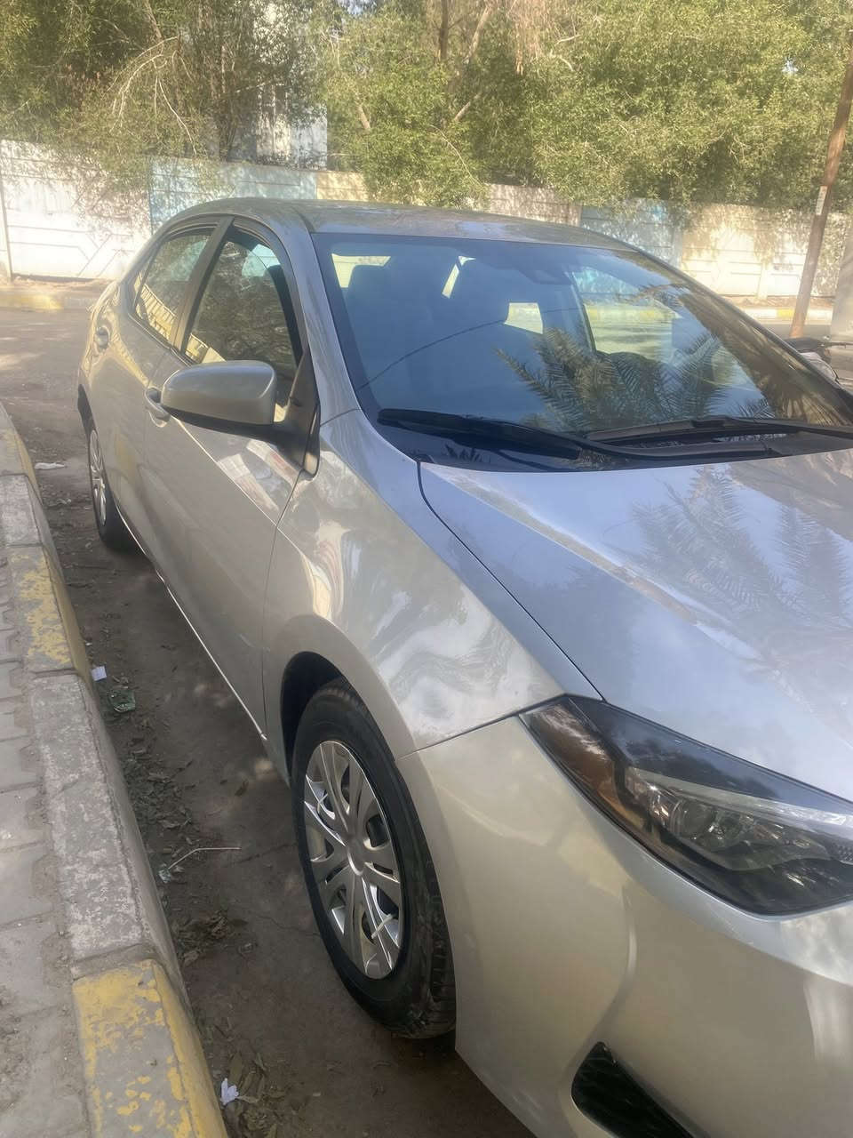 السلام عليكم كورلا 2019 امريكيه حادثها جاملغ خلفي وبارد ب جاملغ الامامي بدون صبغ رقم كربلاء ماشيه 88الف 
***********
السعر ١٣٠
