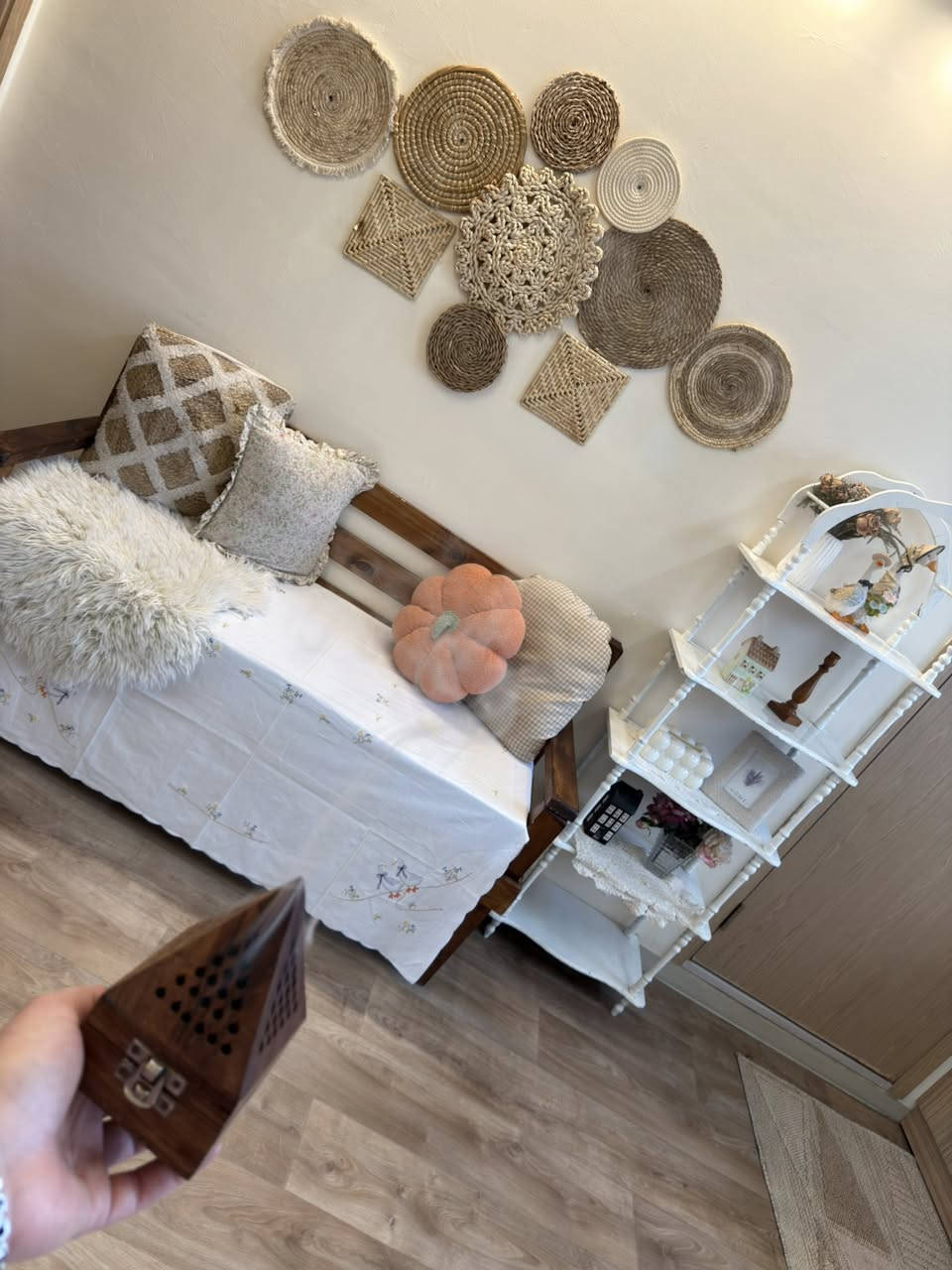 قنفه تصير مطبخ تصير غرفه بالكونه قياسها ١٦٠ للبيع


**إذا كنت صاحب هذا الإعلان وتريد حذفه لأي سبب، رجاءا أرسل رسالة إلى الدعم الفني**