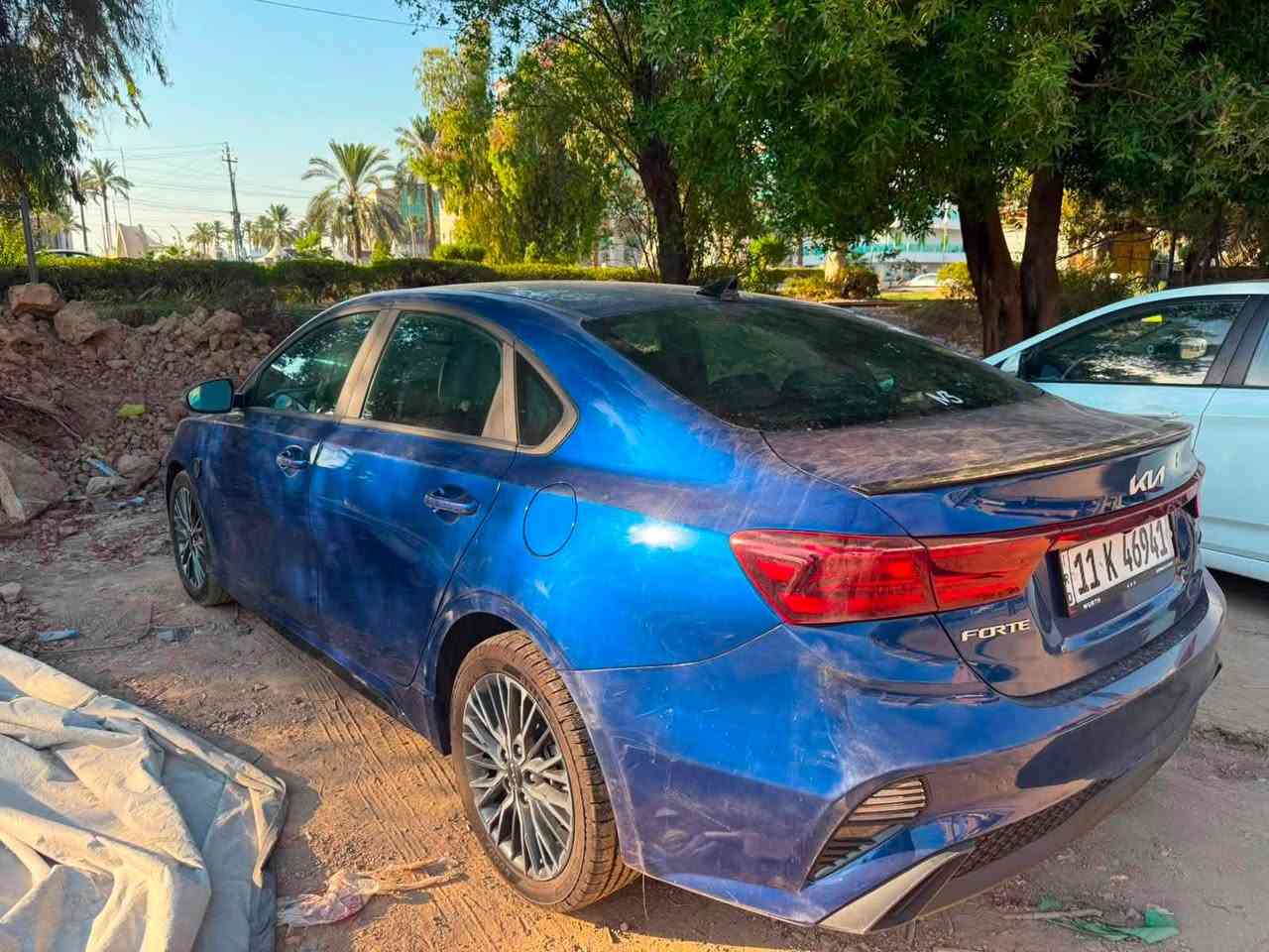 للبيع | كيا فورتي GT-Line موديل 2024
الضرر دعاميه امامي وخلفي فقط تبديل بدوان دواخل 
رقم جديد وهزه جديده بغداد تحويل ثاني يوم 
🔹 الموديل: 2024
🔹 الفئة: GT-Line
🔹 المحرك: 2000
🔹 اللون: أزرق ميتاليك 
المواصفات:
✅ شاشة 10.25 إنش
✅ Apple CarPlay وAndroid Auto
✅ كاميرا خلفية
✅ حساسات خلفية
✅ تشغيل بصمة (Smart Key)
✅ دخول ذكي بدون مفتاح
✅ مثبت سرعة
✅ مكيف أوتوماتيك
✅ جنوط رياضية 17 إنش
✅ إنارة LED أمامية وخلفية
✅ مقود متعدد الوظائف
✅ بلوتوث وشاحن USB

📞 للاستفسار: ***********
💰 السعر: 175$ وبيه مجال بسيط 
📍 مكانه بغداد
