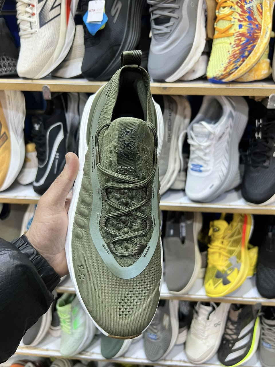 اندر ارمر 

وكاله حديث 

قياس 43     Cm 27.5

سعر 150


**إذا كنت صاحب هذا الإعلان وتريد حذفه لأي سبب، رجاءا أرسل رسالة إلى الدعم الفني**