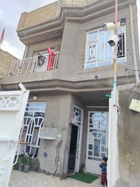 بيت مشتمل للبيع مساحته ١٢٥ طابقين بناء طابوك صب بحي الربيع  ٠٧٨٢٢٢٠٠٥١...