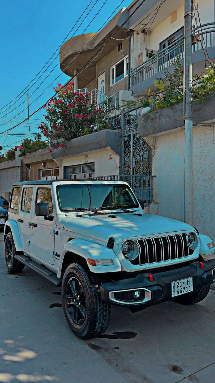 جيـب رانغلر موديل 2023 ماشي 30 ألف مرقم + سنوية جديدة باسمي المحرك والجير مكفولات
وارد أمريكي  بونيد مصبوغ فقط

💎 ســعــر ✅ ::  الــرد تلقائي📮

المواصفات:
محرك 4 سلندر
كير أوتوماتيك
دفع رباعي 4×4
شاشة لمس
كاميرا خلفية
تشغيل بصمة
ستيرن ملتي فانكشن
نظام مانع الانزلاق
وسائد هوائية
ABS

رقم صاحب السيارة 
***********
