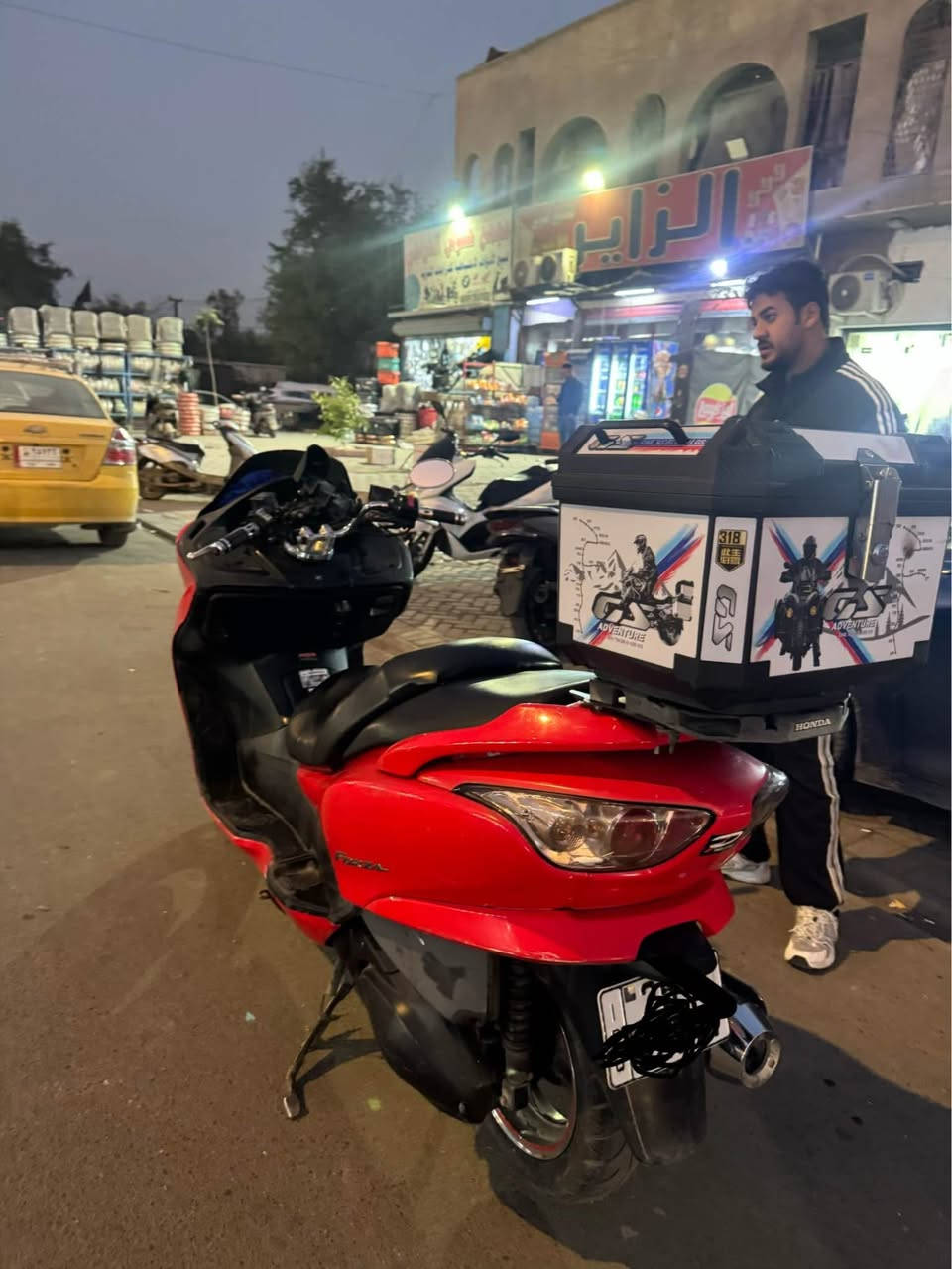 السلام عليكم
دراجه فورزا 0/9 مرقم رقم نكليزي تتحول بكل المحافظات رقم كركوك باسمي 7 كير 4 وضعيات مكفول بس اشري الكفرات بيها طخطخات تروح بلبولش نكره سلف كامله ترايك من الفاو لزاخو 
مكان بغداد 
*********** 

‭***********‬ بغداد, العراق
