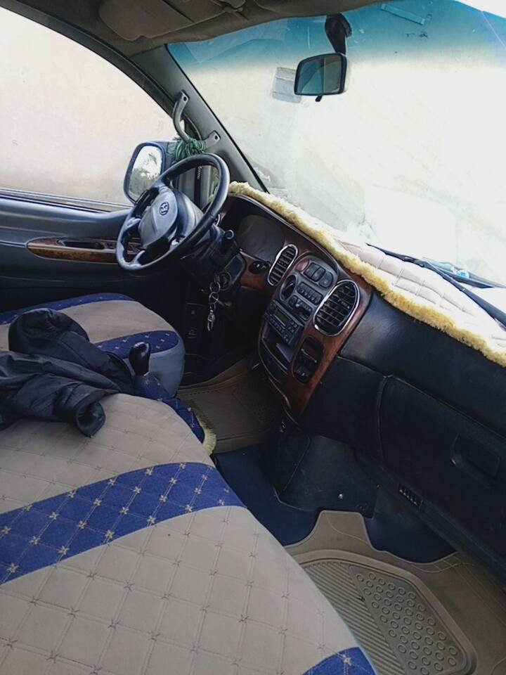 السلام عليكم ستاركس موديل 2007 للبيع جاهزه ***********
