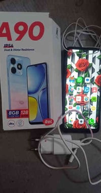 ايتل A90 • استعمال شهر • شاحن وهيدفون وباكيت