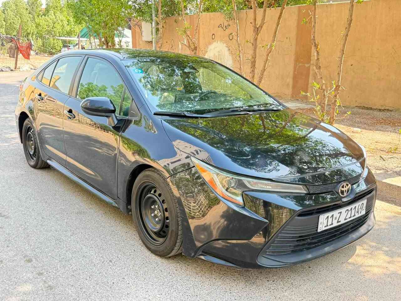 السلام عليكم كورلا 2023 رقم بغداد باسمي عارضه 125$ بيها مجال مواصفات LE محرك حجم 2000 بانزين فقط حادث بسيط موضح بالصور + باب صدر كلير من امريكا السياره جاهزه ما بيه كل نقص مكان سياره بغداد بلديات الهاتف:***********
