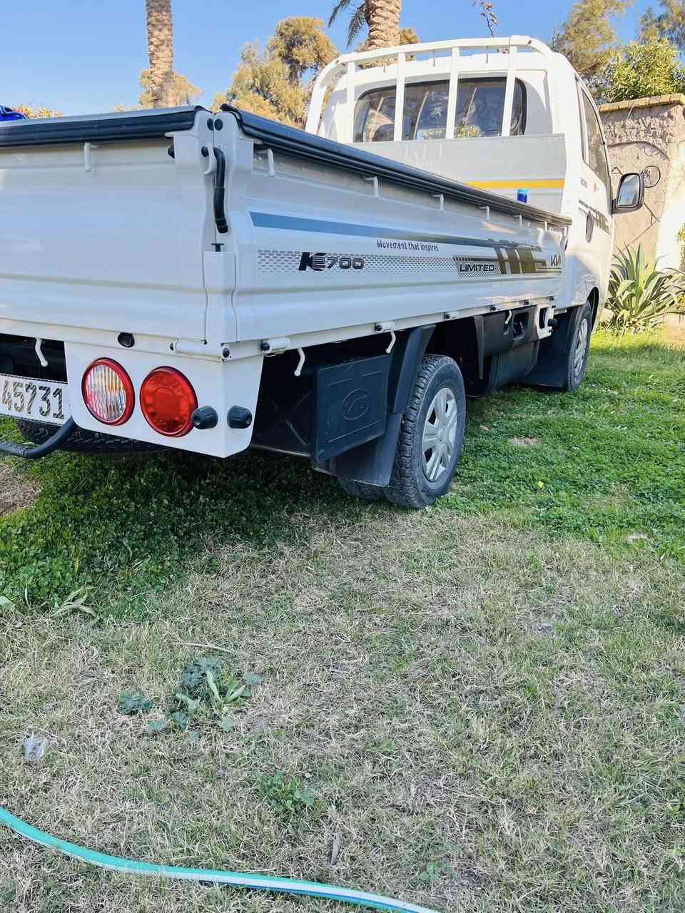 السلام عليكم سياره لبيع موديل 2025مكفوله كفاله عامه رقم واسط شرط تحويل ثاني يوم ماشيه 16الف العنوان واسط الدبوني السعر 173وبيه مجال ***********
