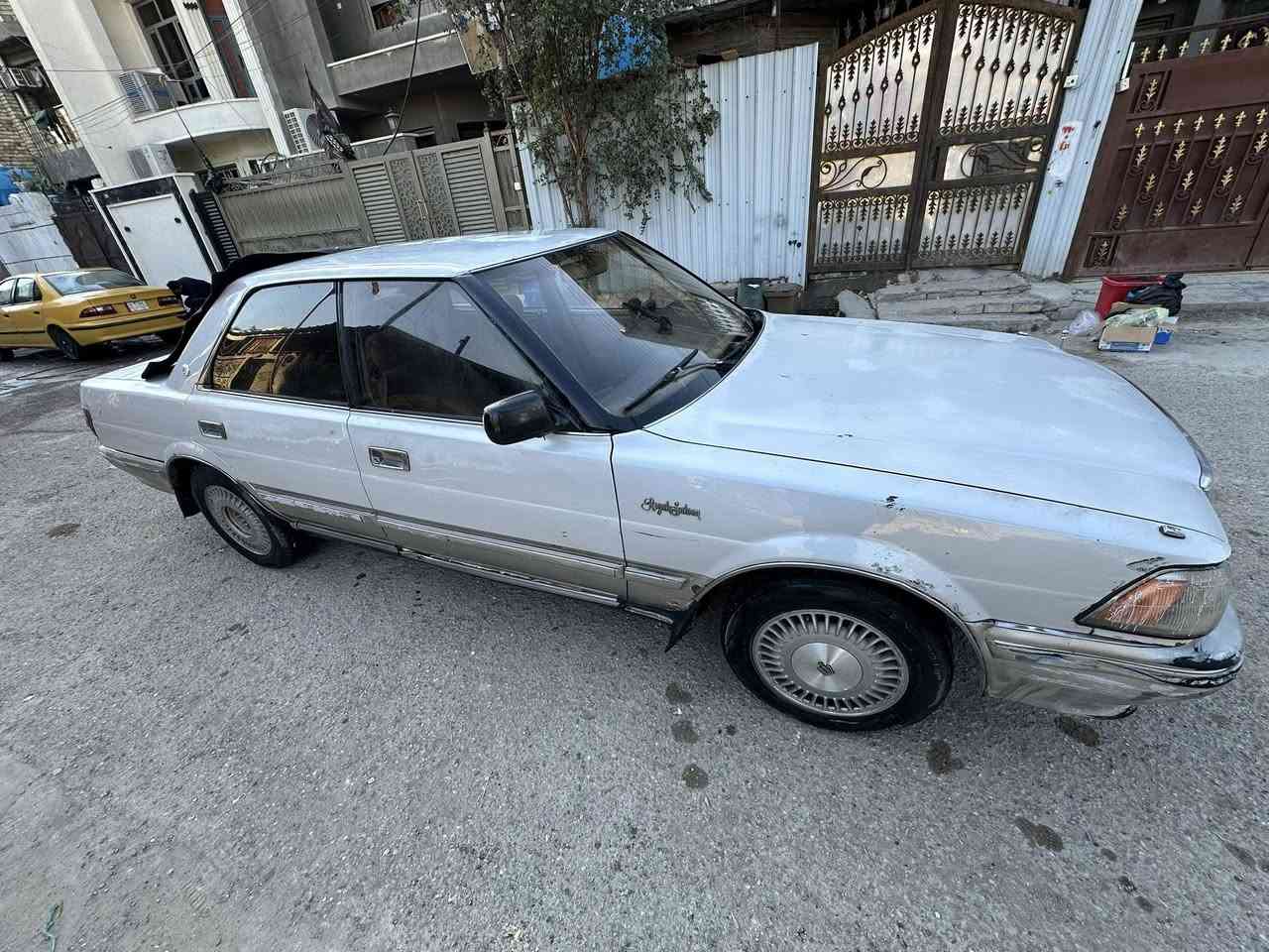 سلام عليكم ورحمة الله وبركاته هارتوب مديل1991 كير جديد المكينه  VVT ففتي ميكنه خير من الله داخلها نضيف كشرتها نضيفه بيها شويه اخياسات شي قليل  رقم اديالئ  رقم انكليزي  مكان بغداد العبيدي اي استفسار على هاذا الرقم ***********
