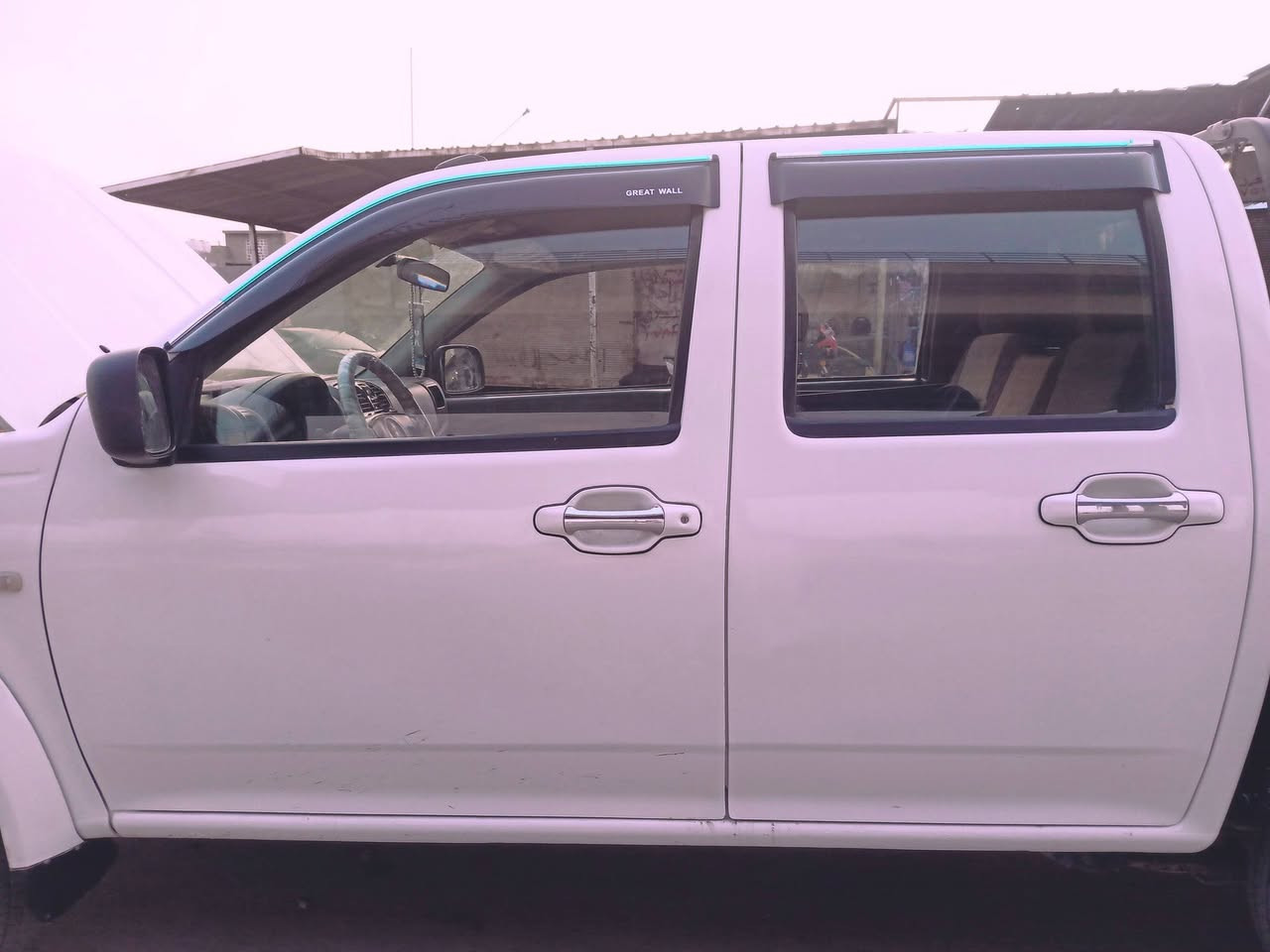 سلام عليكم
لوف جديده متعوب عليها صارلها سنه عندي وتعبان عليها حيل مابيها ايي نقص بيع او مراوس بلاندكروز  مزاد  ابي موديل 2006 2004. 2003 بسعر مناسب ***********
