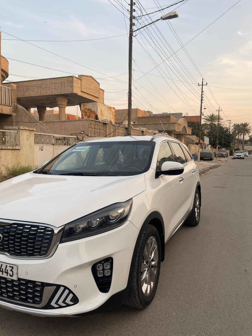 السلام عليكم سورنتو 19خليجي رقم بغداد جديد انكليزي محرك 6سلندر كير ومحرك على وضع الشركة  تبريد ثلاث قطع كشنات جلد جنطة كهربائيه بصمه بيها صبغ بالجاملغ الخلفي السعر 240$ موبايل ***********
