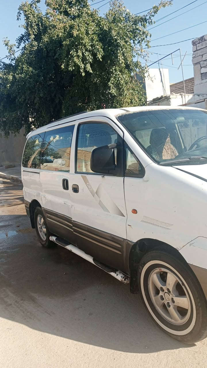 سلام عليكم سياره للبيع سعر وتفاصيل خاص مكان ناصريه رقم بابل سياره حداديه نضيفه مكينه مفتوح مكينه جديده شراي بيه خير ويدلل 
‏‪***********‬‏
رقم ‏‪*********** 
متوفر واتساب برقم نهايته 500
