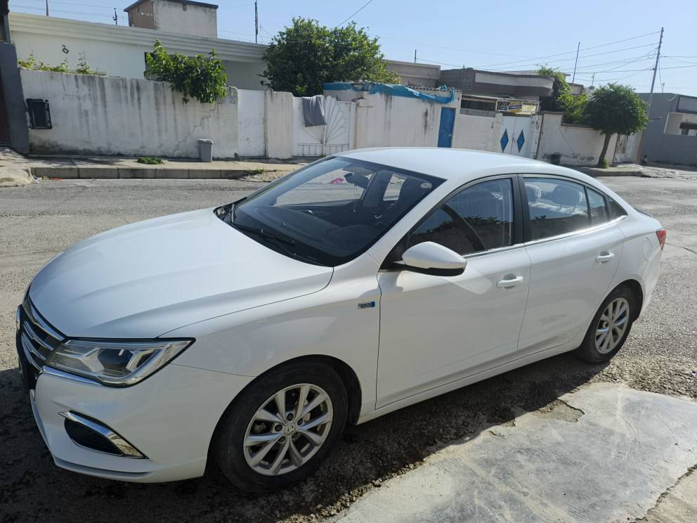 MG5 2020 
MG 5 
مۆدێل 2020
مواسەفات کۆمفۆرد 
سپی 
بێ بۆیاغ 
سنوی تازەیە تا 2031
هزە تا 2027
نرخی 91 گڵاو معامەلە 
ژمارە مۆبایل *********** &***********
هایدرۆلیک گێڕ تازەیە 
یەک دەستە و هی معرز نیە 
128800ڕۆیشتووە ماڵی دۆستە كويسينجاك, أربيل
