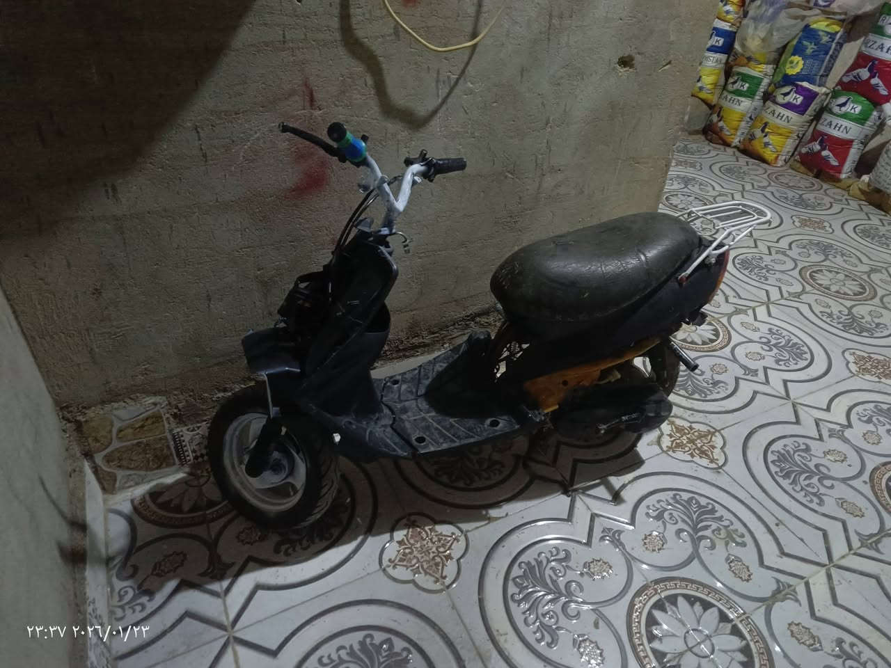 السلام عليكم دراجه بيجي 60 للبيع دراجه طافيه روزها بس بوشو بستم دراجه ماكينتها كل جديد عوسه بسبوش وبستم مكاننا واسط قرب مستشفى الكرامه***********
