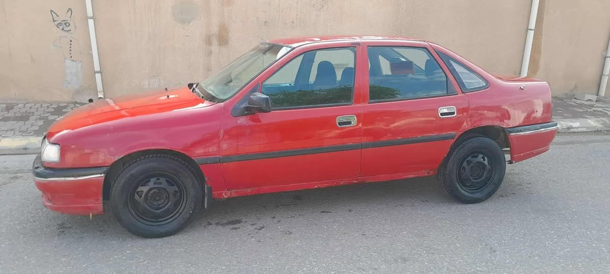 فكترا رقم بغداد مشروع وطني موديل ١٩٩١بدون ضرر اربع تايرات جديد صدر جديد محرك١٦قايش عريض باور ABSبدون خياس كهربائيات شغال  محرك و كير جديد سعر٢٦بيها مجال بصيط ***********
***********
