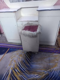 للبيع غرفه اخشاب عراقيه 500وبيه مجال 07802589696