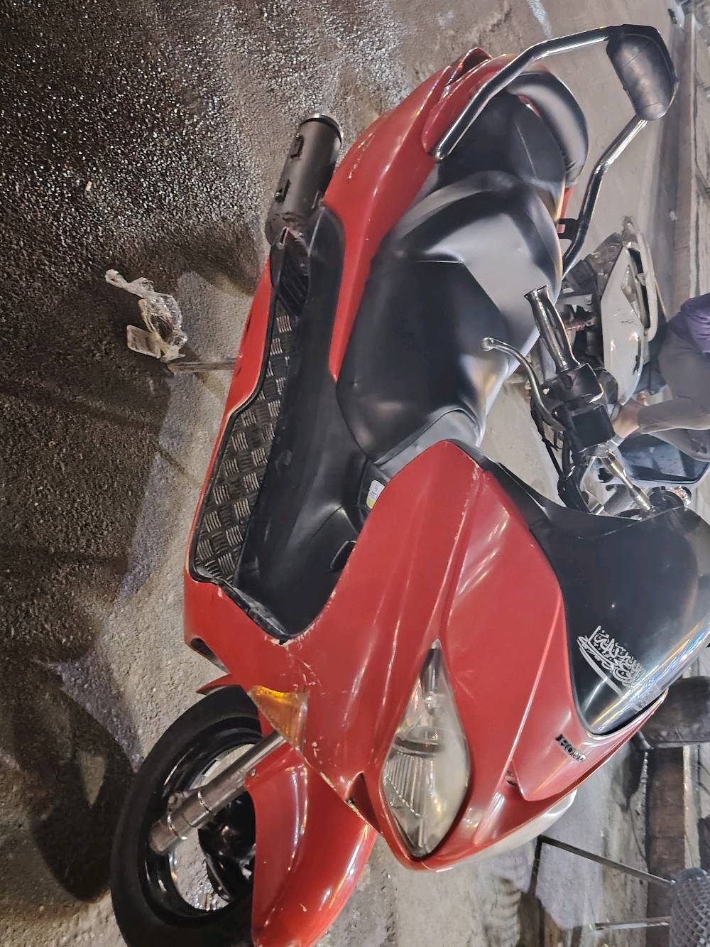 فورزه 08عميه دراجه كامله ممفتوحه كلشي كامل بيها مكان #زعفرانيه 