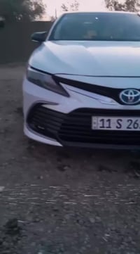 كامري2023 شركه ساز هايبرد  ياباني اصلي اعلى مواصفات بل كامري مرقمه بغد...