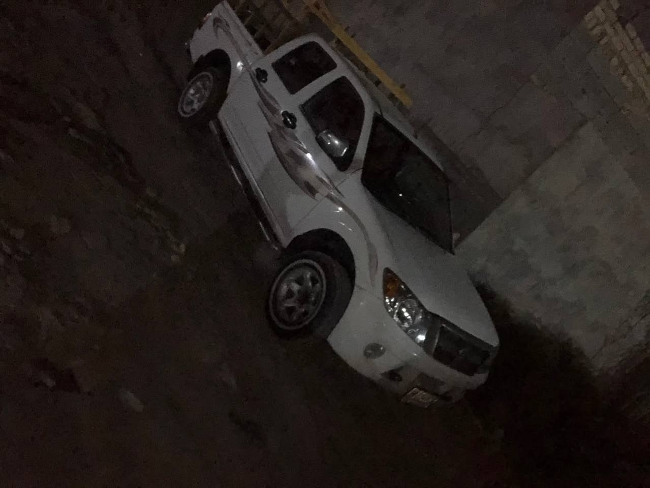 السلام عليكم سيارة كنوة للبيع موديل 2012 كير اوتماتيك   سيارة كاملة وخير من الله سيارة بأسمي رقم ديالى مشروع وطني تريد تحويل مباشر تريد وكالة سيارة كفالة عامة سعر السيارة 60وبيها مجال الرقم ***********
