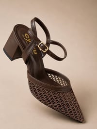 كعب طبي ارتفاع 5cm الأكثر راحة  Size 37 38 39 40 41 للحجز مراسلة الصفح...
