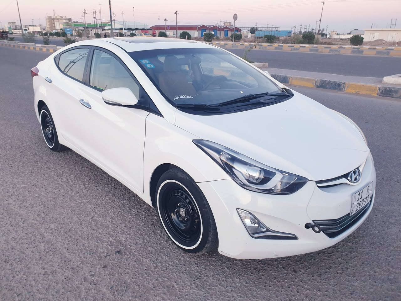 السلام عليكم. الانتره 2015 خليجي محرك 1800 دوش كفاله سياره فول مواصفات ما عده بصمه تحكم ستيرن فتحه تخم تاير  لايت زنون اصلي رقم نكليزي مشروع وطني صاحبها بلكوت شوكت متريد حول
بيها فقط بنيد ورشات صبغ اثر جراد تبريد تدفئه كفاله السعر 110
مكان ميسان غير متواجد عل فيس  ***********
