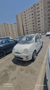 QQ للبيع كيو كيو السعر ٤ مليون  مكاني بسماية باسمي  السيارة حلوة وجاهز...