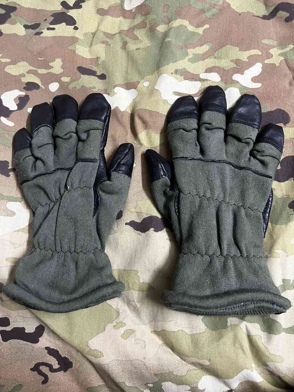 يالله 
كفوف فايسروب اصلي تواصل خاص او واتساب يوجد توصيل 🚚


**إذا كنت صاحب هذا الإعلان وتريد حذفه لأي سبب، رجاءا أرسل رسالة إلى الدعم الفني**