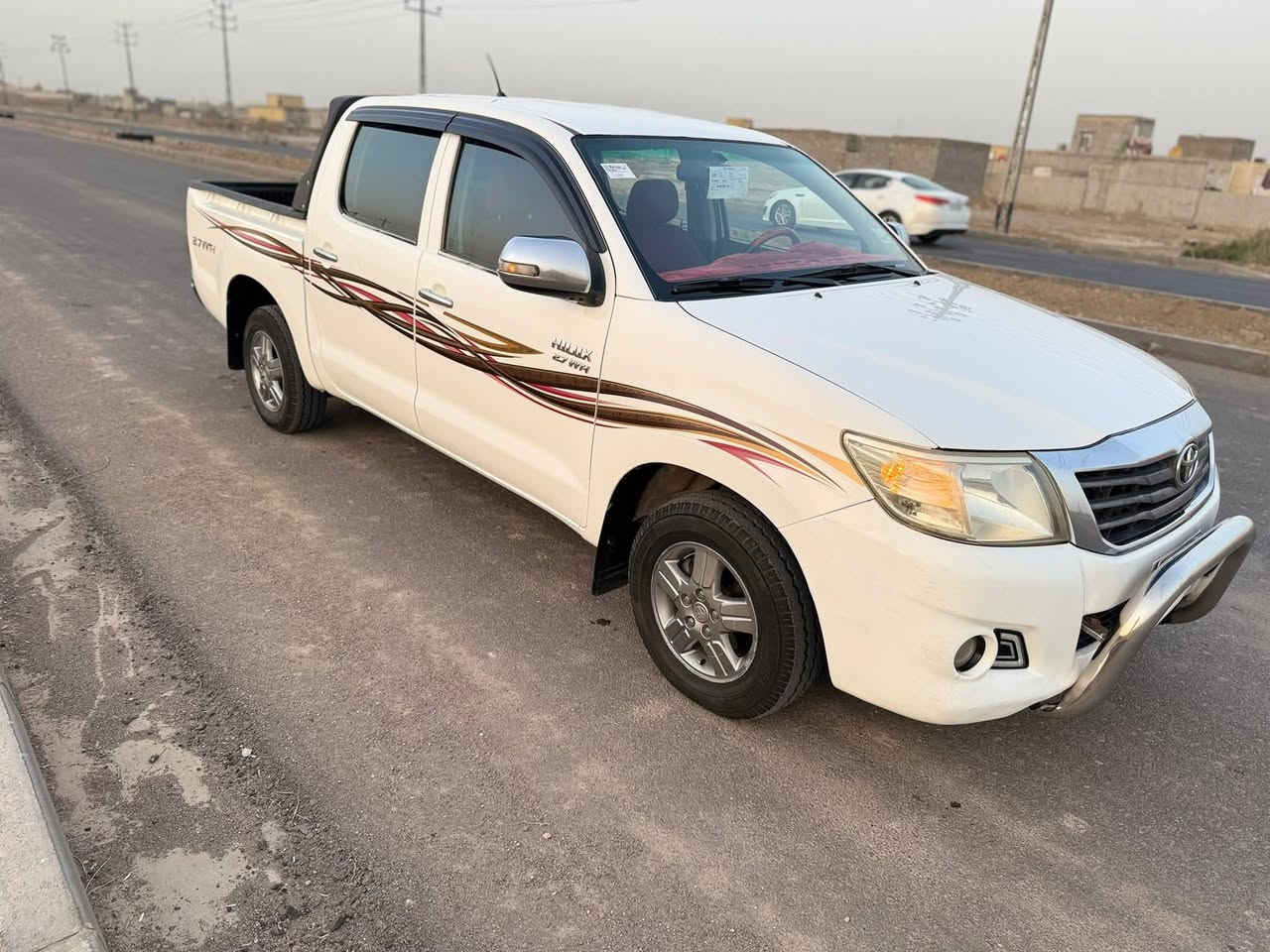 سلام عليكم 
فلاونزه 2015 كويتي كفاله🔥اوتماتيك 

رقم ذي قار تحويل مباشر 
سياره تخم تاير جديد  
مرتبى معنى الكلمه 
فحص السياره موجود 
السعررررر 140 
الرقم:***********
نگدر نوصلك السياره للمكان التريده📍
