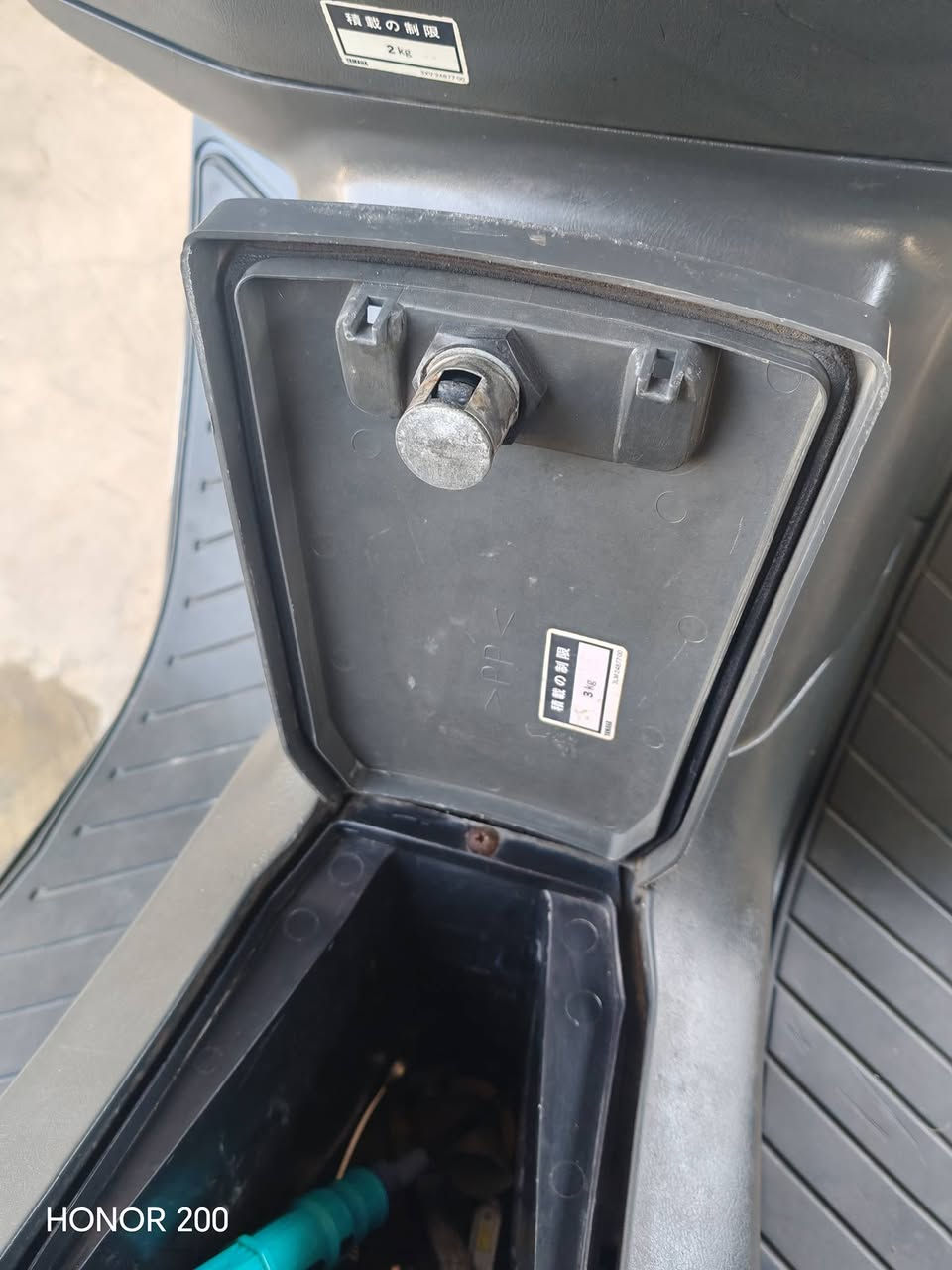 سلام عليكم للبيع دراجه ماجسته مقدس الدراجه  كلهه بلاد محركهه برغي ما ملعوب بي دهن ادير كله موتل اللتر ب18 الف كل 10 ايام ابدله مي راديتر كله زيتي اخضر الدراجه  شوكت ما تجي نگره بيها اوراق منفيس  السعر ب850 الف مكاني بغداد المحموديه   واتساب ( *********** )
