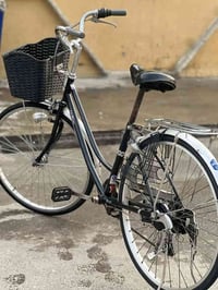 بايسكل عبد الحليم للبيع بايسكل نظيف كلشي بي شغال بريك امي وخلفي شغال ح...