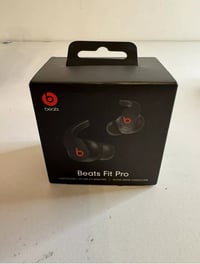 Beats Fit Pro • سماعات بلوتوث • إلغاء الضوضاء