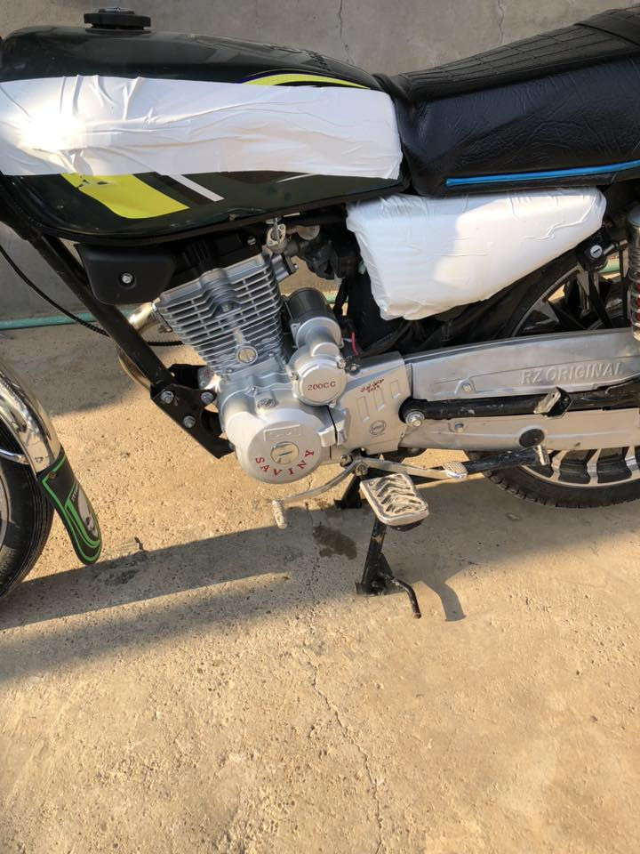 دراجه سيفان للبيع موديل 25 مكينه 200مكفوله مكاني الخالص سراجق السعر 700 اتصل ع ***********
