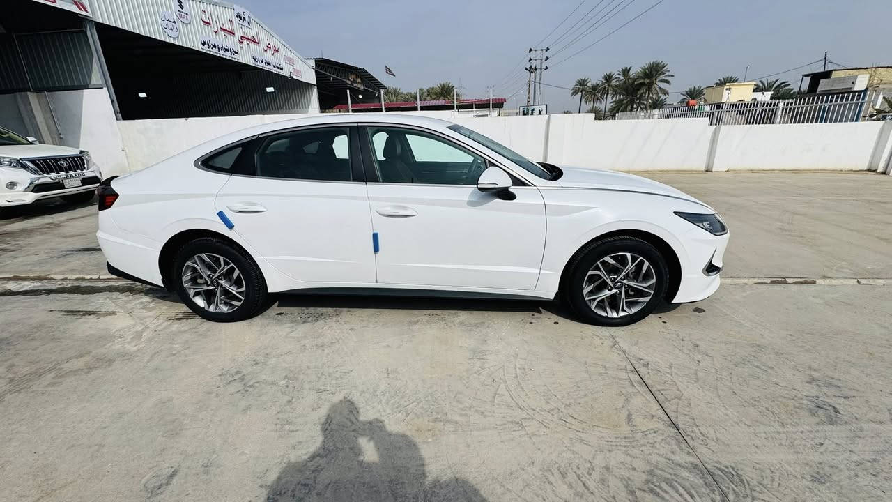 سلام عليكم للبيع سوناتا خلجي
موديل 20
فول 
سيارة جديدة 
رقم أربيل
سيارة جديدة 
مكفوله
***********
