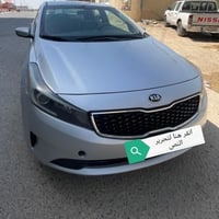 فورتي موديل 18 بغداد باسمي ماشيه 115 سياره حادث بابين فقط وبيها طخه با...