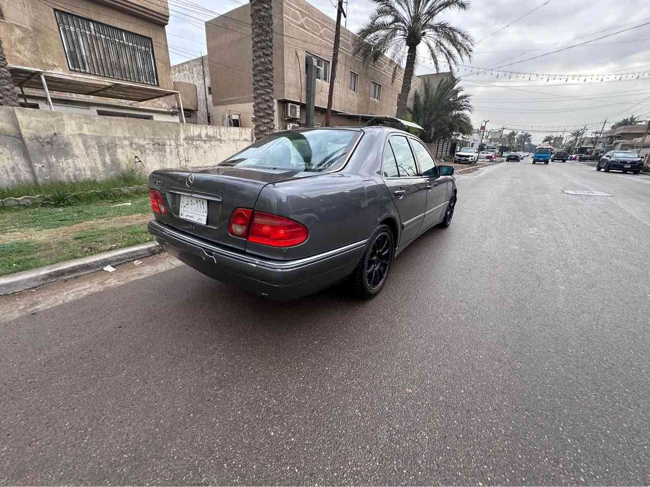 مارسيدس ام عيون موديل 1998 اصل فول مواصفات

حجم  320V  محرك 6 V بلادي كير عادي بلادي اصل 

سياره جاهزه ما بيها اي نقص مصروف عليها مال بيت 

محرك وكير جدد مكفولات ما بيها اي ملاحضات شرط

صدرين الخلفي والمامي جديد بدلته تخم تاير ويل جدد

كهربائيات من الطول لطول شغاله وما بيها واير واحد جطل

سياره كلش حلوه. عضمتها جديده ما بيها لا خياس ولا شي

غوضه مبدل جديده مال وارد يابان ما بيها ولا شك جديده

رقم ديالى مشروع وطني هزه جديده سنويه ٢٩ تحويل بغداد

السعر 68 ورقه وبي مجال للشراي العنوان بغداد حي الجامعه 
***********.   للستفسار اتصل بغداد, العراق
