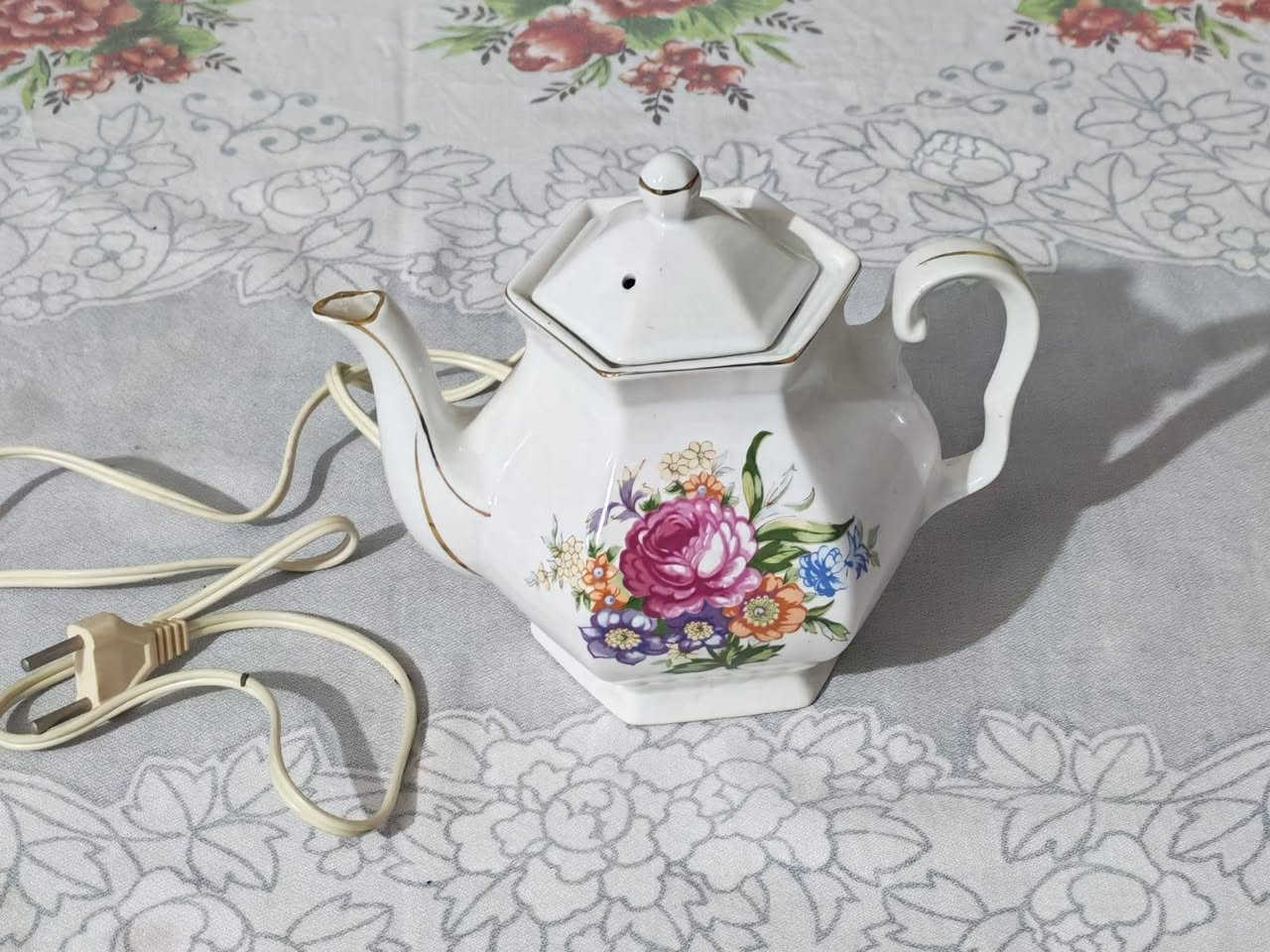 للبيع
غلايات فرفوري ياباني 
مالت السبعينات 
جدد لوك ما لايحها ماء ولا كهرباء 
كل وحدة وسعرها 
السعر خاص


**إذا كنت صاحب هذا الإعلان وتريد حذفه لأي سبب، رجاءا أرسل رسالة إلى الدعم الفني**