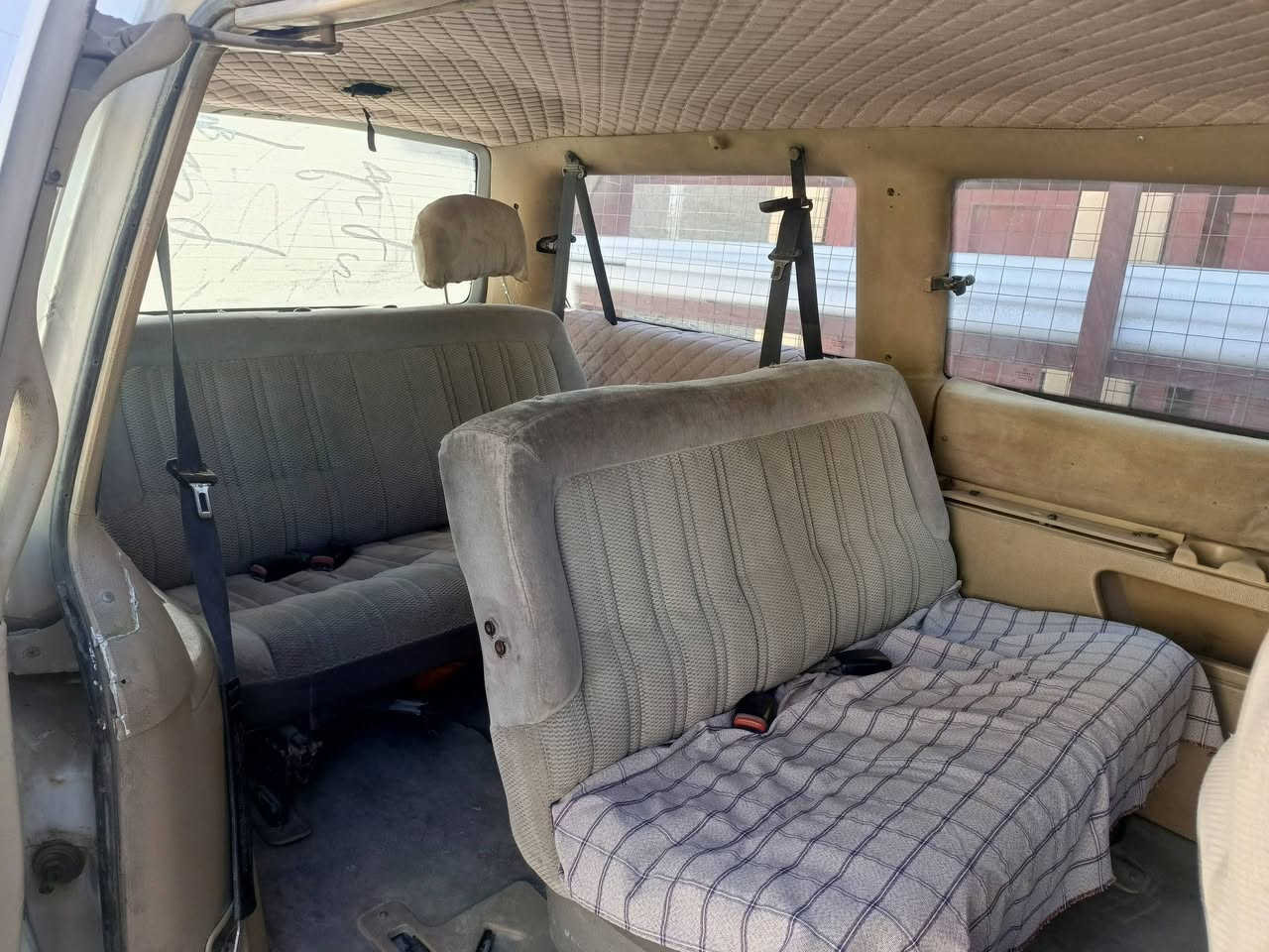 للبيع كلايسلر موديل ٩١ محرك بلاد ٣٣٠٠ رقم انبار العنوان النجف  الاشرف ناحية الحيدريه  
السعر قفل ٣٠ 
ه‍ ***********
