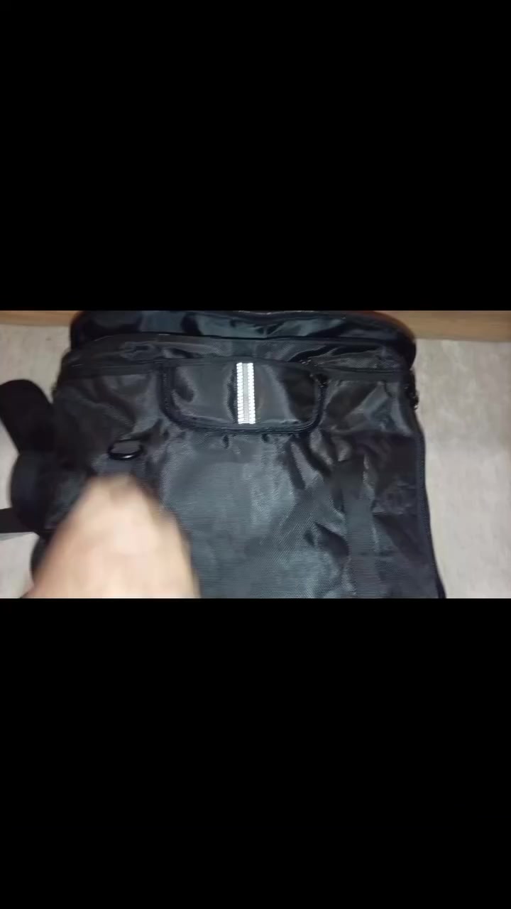 حقيبه بور ستيشن Power station bag


**إذا كنت صاحب هذا الإعلان وتريد حذفه لأي سبب، رجاءا أرسل رسالة إلى الدعم الفني**
