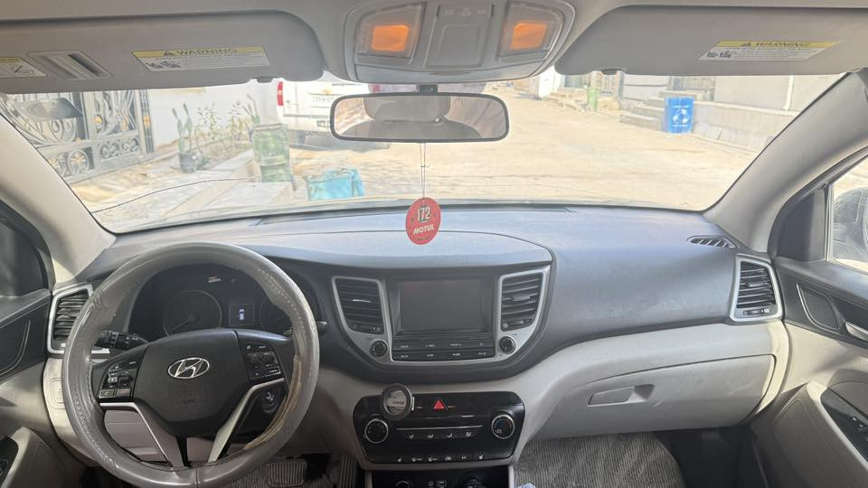 السلام عليكم 
توكسان 2018 وارد امريكي
محرك 2000
السياره جاهزه من كل شي مال جناي
السعر 162
اي تفاصيل ما متواجد على الفيس هذا رقمي وتساب
مكاني نجف ورقم السياره نجف باسمي السياره
‭***********‬ ‭‬
