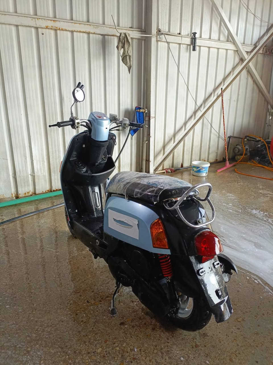 السلام عليكم
دراجة ماكس بوليسي
نضيفة وجاهزة كفالة 
مكان الناصرية مركز
السعر 650بية مجال قليل
***********
