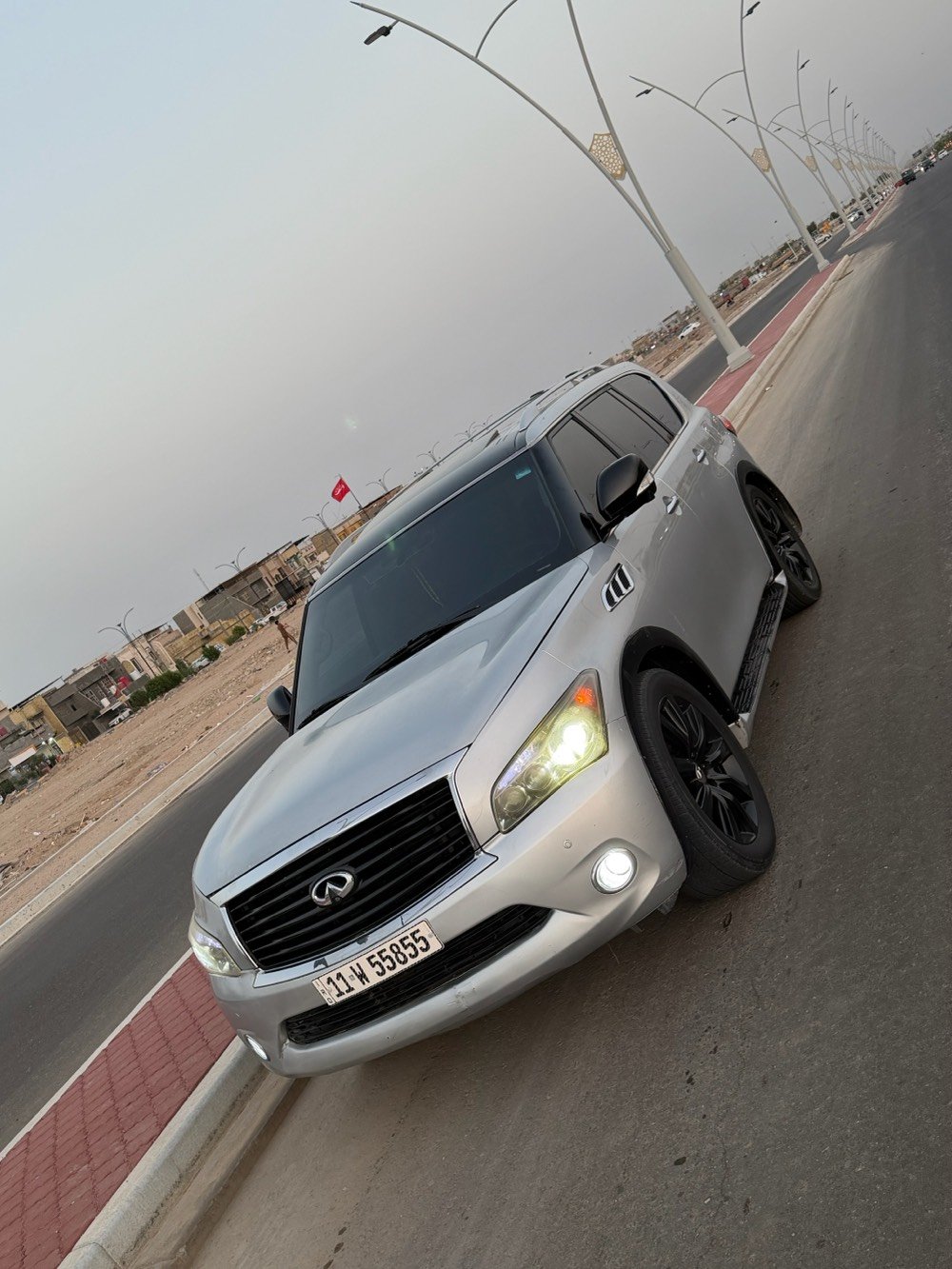 سلام عليكم
للبيع او مراوس جارجر او اوباما v6 v8 مايهم 
انفنتي qx56 2012
مكينة 5.6L v8
فول مواصفات Vip 
فتحة سقف
كشنات جلد تدفئه+تبريد
خزن ميموري
تحكم ستيرن جهتين +كهربائي+تدفئه
كشنات خلفية منفصل Vip+تدفئه
صندوك شفط
بصمة تشغيل
5 كامرات
13 سماعه من ماركة Boss
مكينه جديده
 مكينه كير كفاله
حداده 75# 
تبريد ثلج 
سياره عليه ادامه كامله من نوزلات و بلكات جدد ومجاول 
ضربته جاملغ وشبر من البنيد بدون دواخل وبيه قطعه بارد
رقم بغداد مميز تحويل ثاني يوم
السعر 156 وبيه مجال
للاستفسار ***********