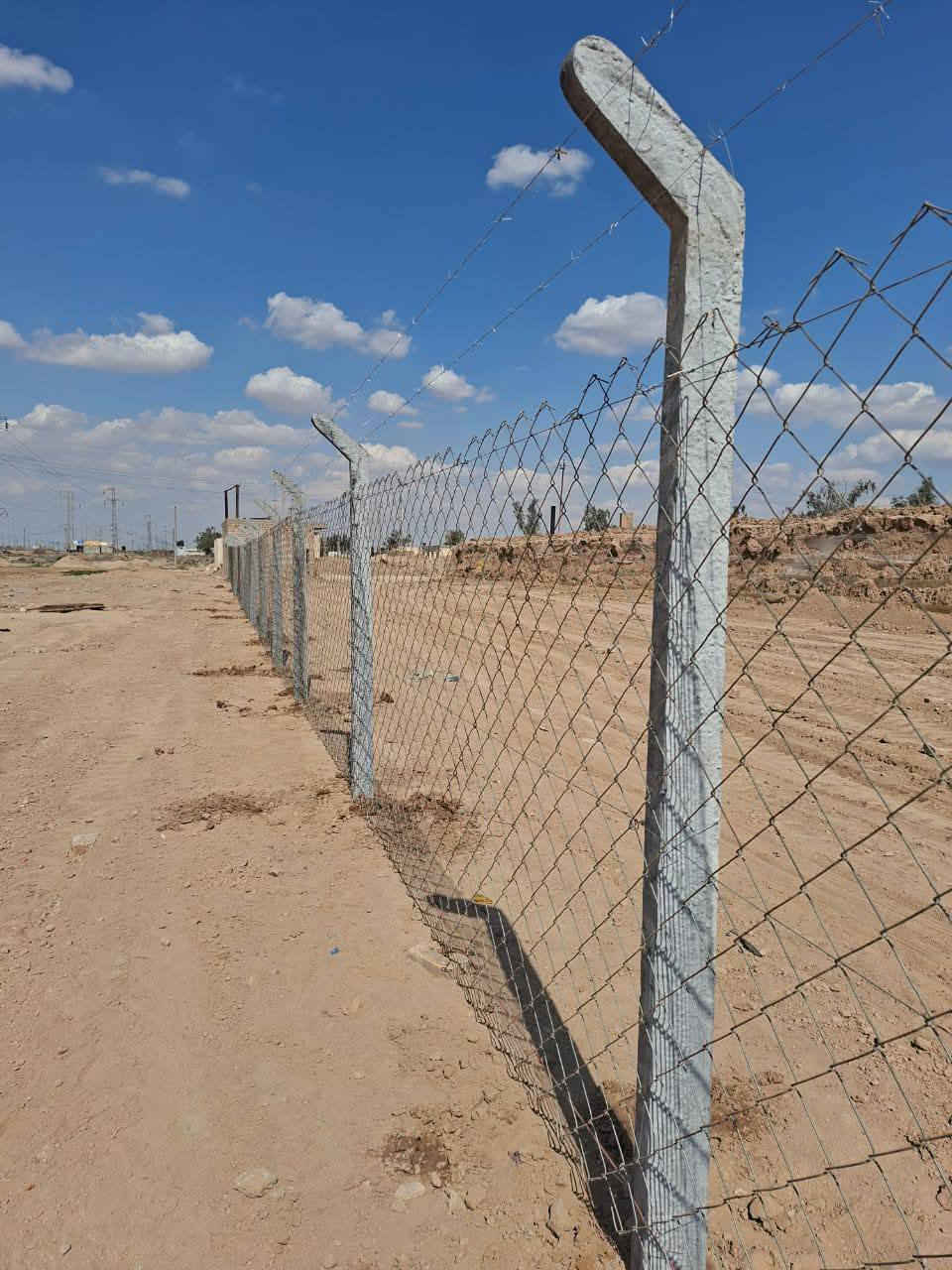 شركه الفجر تصميم وتنصيب اسيجه الBRS اول شركه  ومعمل في العراق
شركه الفجر تصميم وتنصيب اسيجه الBRS اول شركه  ومعمل في العراق 

   عمل ونصب الاسيجه ال بي ار سي BRC كرسته وعمل الأسعار حسب نوعيه سمك السيم 
نعمل جميع مساحات الأراضي 
نعمل جميع بساتين ونوعيه خاصه للبستان من حيث التسيج
نعمل جميع انواع الملاعب التارتان الخماسي 

للاستفسار الاتصال
‏‪***********‬‏ 

موقع الشركه 
بغداد الصليخ شارع ال٦٠٠ 

العمل في جميع محافظات العراق
