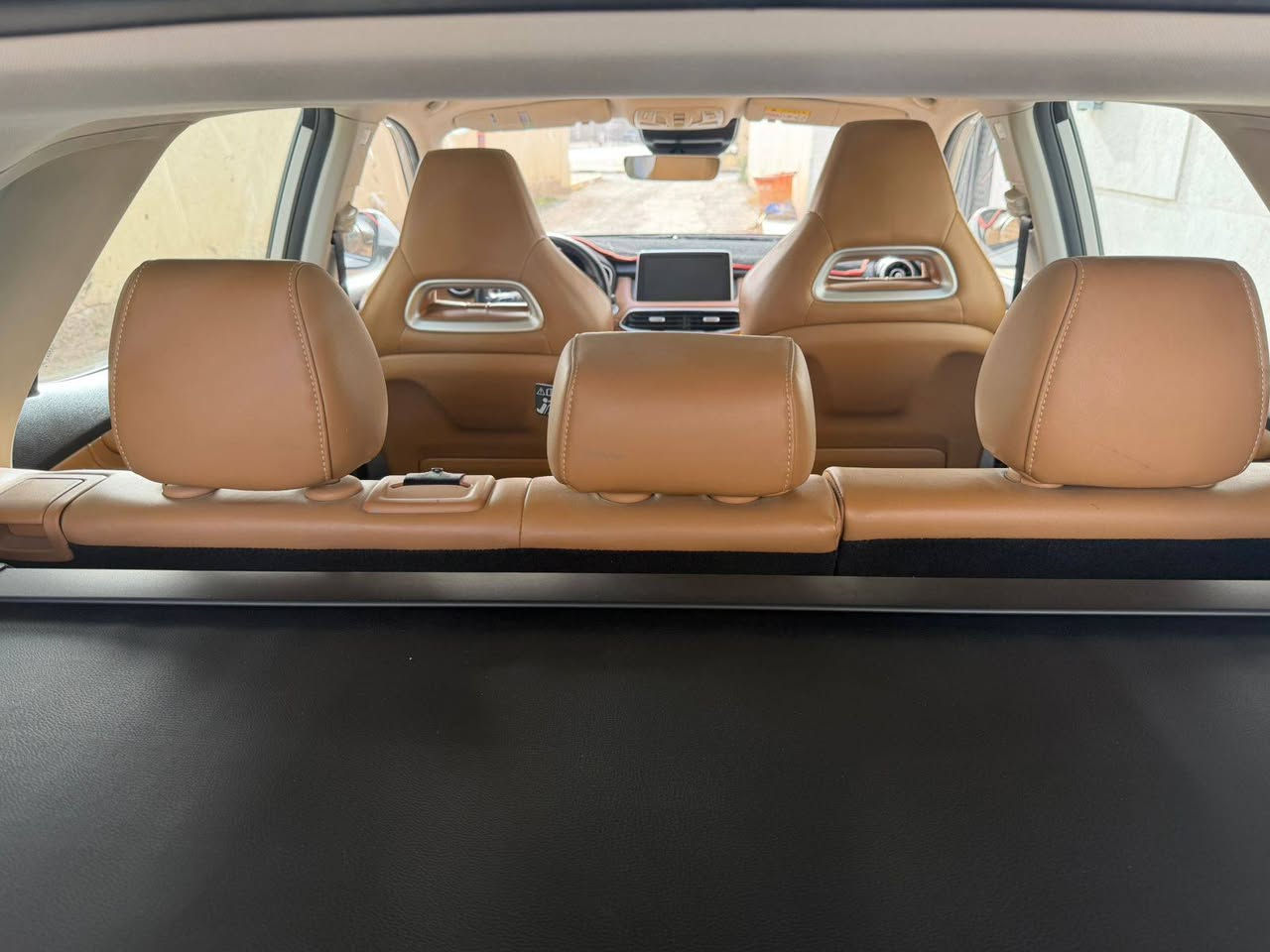 Mg HS (Trophy) 2022
بعدها داخله بالضمان لحد سنة 2028
محرك 1500 تيربو 
عداد المسافة 58000 كيلو 
بانوراما وفول مواصفات
رقم سليمانية باسمي 
السعر 155 ورقة وبيها مجال بسيط 
للتواصل//
***********
المكان الانبار هيت
