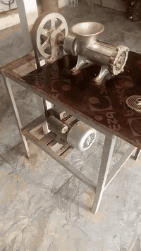 مكينة ثرم لحم • حجم ٣٢ • النهروان الدوانم