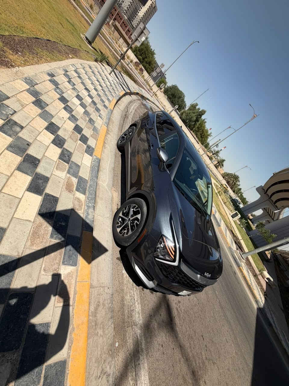 بسم لله 
للبيع : كيا سبورتج EX 2024 
فول عدا الفتحه 
حادثها فقط ربع الجاملغ الخلفي مصبوغ اليسار 
ماشيه : 28 الف ميل 
بجم كبس 
السعر ب 190 ورقه وبيها مجال 
مكان السياره بغداد الدوره 
***********
