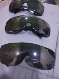 ٣ قطع • عرض