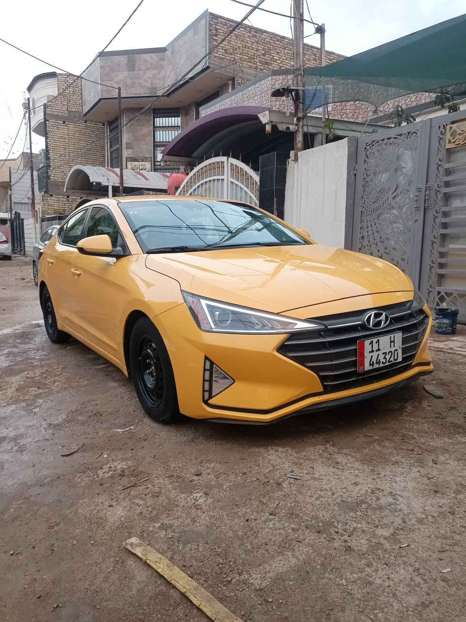 سلام عليكم من رخصت الادمن المحترم النتره 2019امريكي محرك جديد كير اي تي مرغوب تبريد  ثلج تخم تاير جديد دوشمه عامه السياره وضع الشركه ممشتغله تكسي بسمي مصفره هيئه وغرامات مذب عليه ربع كبل للشارع سونار مرفق بل منشور الحادث بصيط هم موجود مكاني حله مركز المدينه للستفساره *********** بيه هواي مواصفات راسني واتساب
