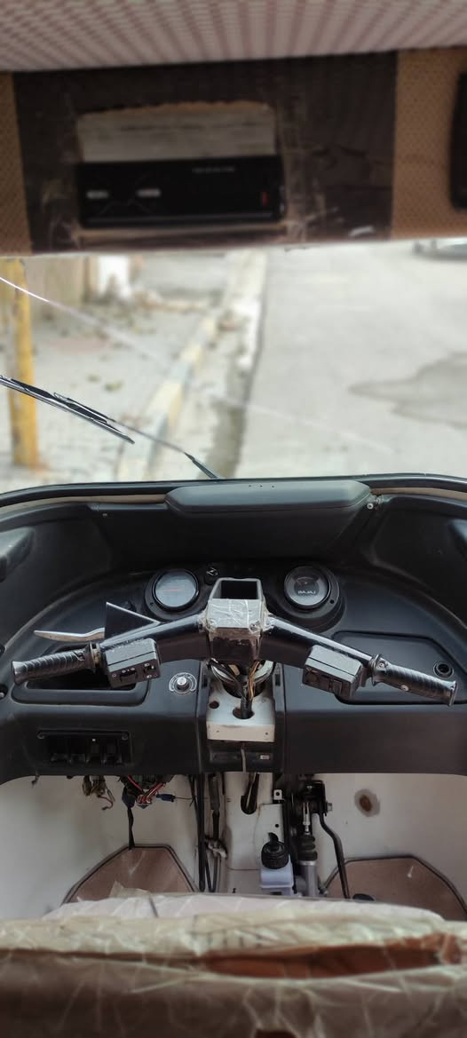 سلام عليكم ورحمة لله تكتك للبيع مو ديل ٢٢  معمره دواسات ولغود صبغ وصفاح بيها صبغ   اثر شخوط  مرقم بغداد بسمي تحويل ثاني يوم محرك مجفت شركه  سعر ٧٣٠٠     مكان الحسينيه 

***********
